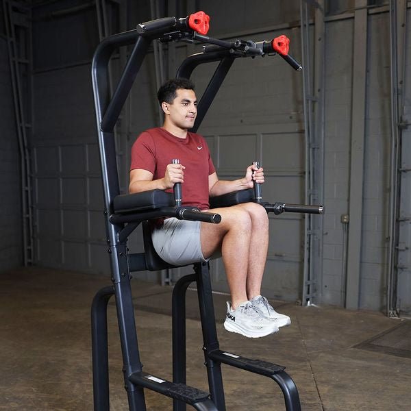 Pro Clubline Power Tower Vertical Knee Raise SVKR1000B